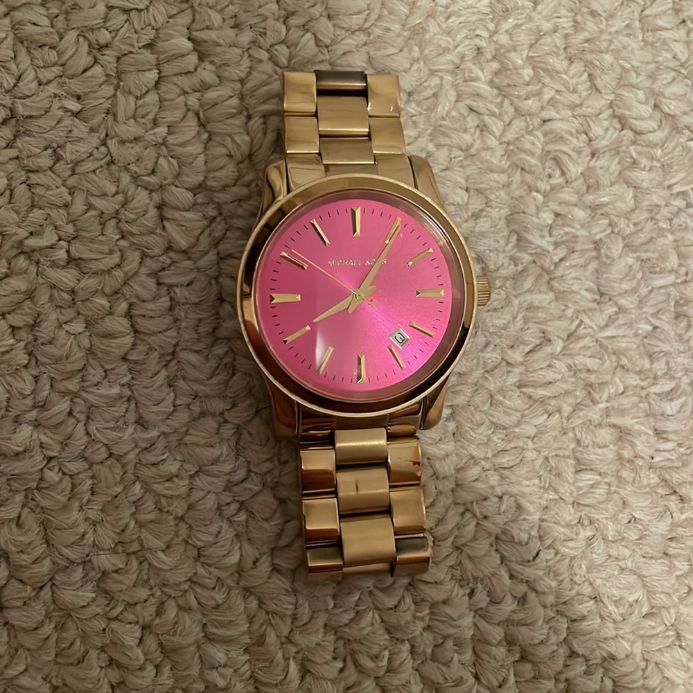 Michael Kors Watch - Picture 2 of 3